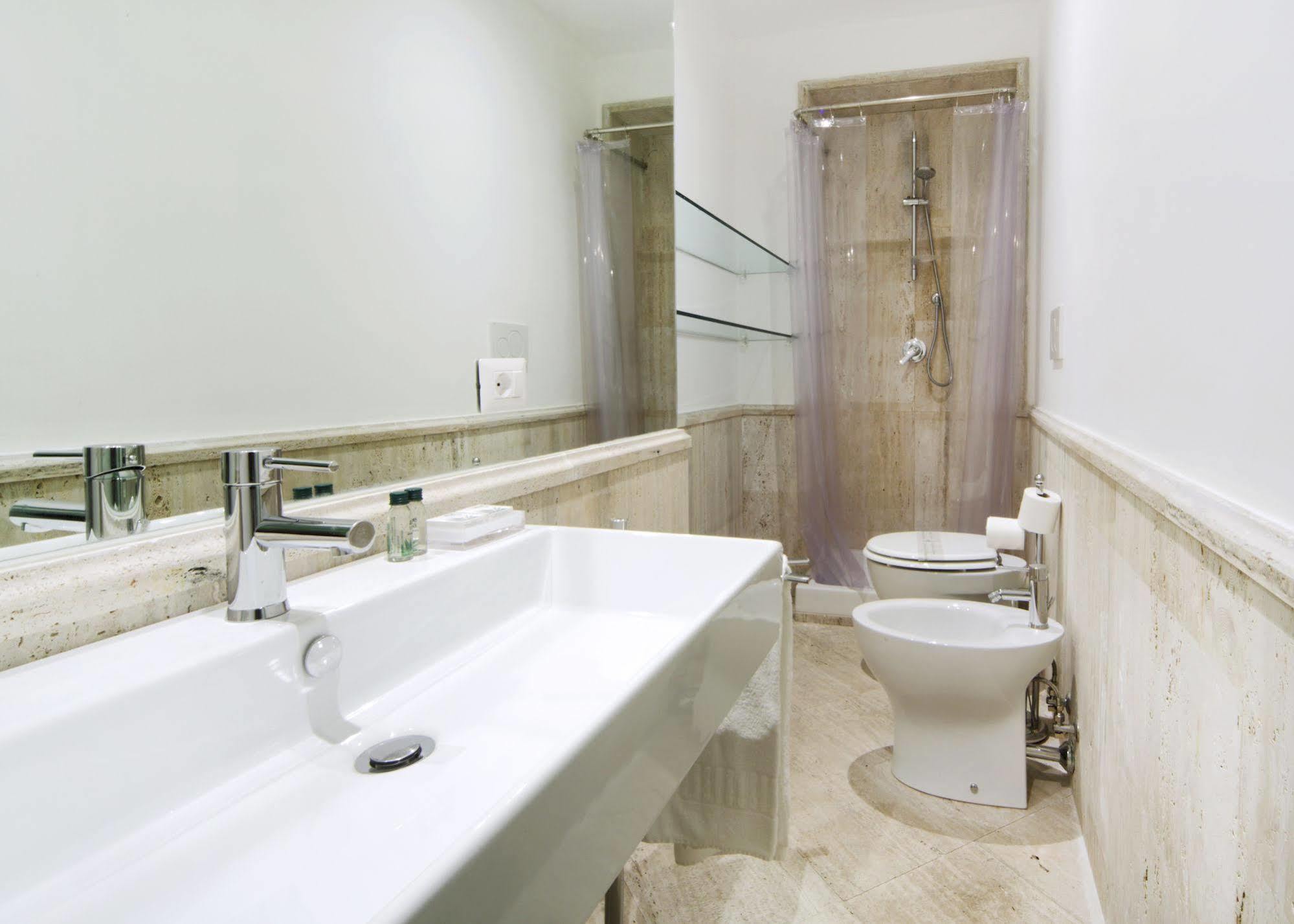 The One Prati Rooms Rome Extérieur photo