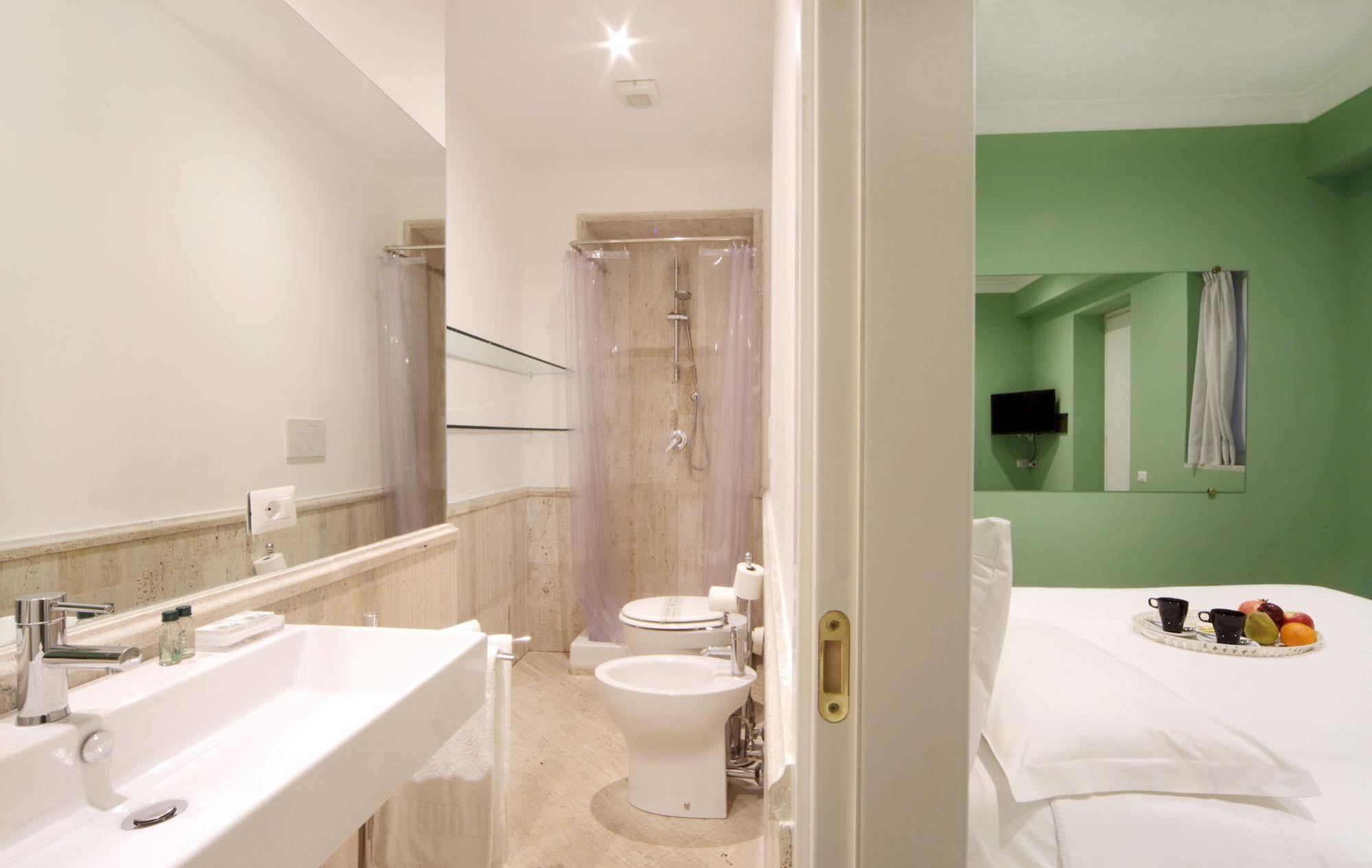 The One Prati Rooms Rome Extérieur photo